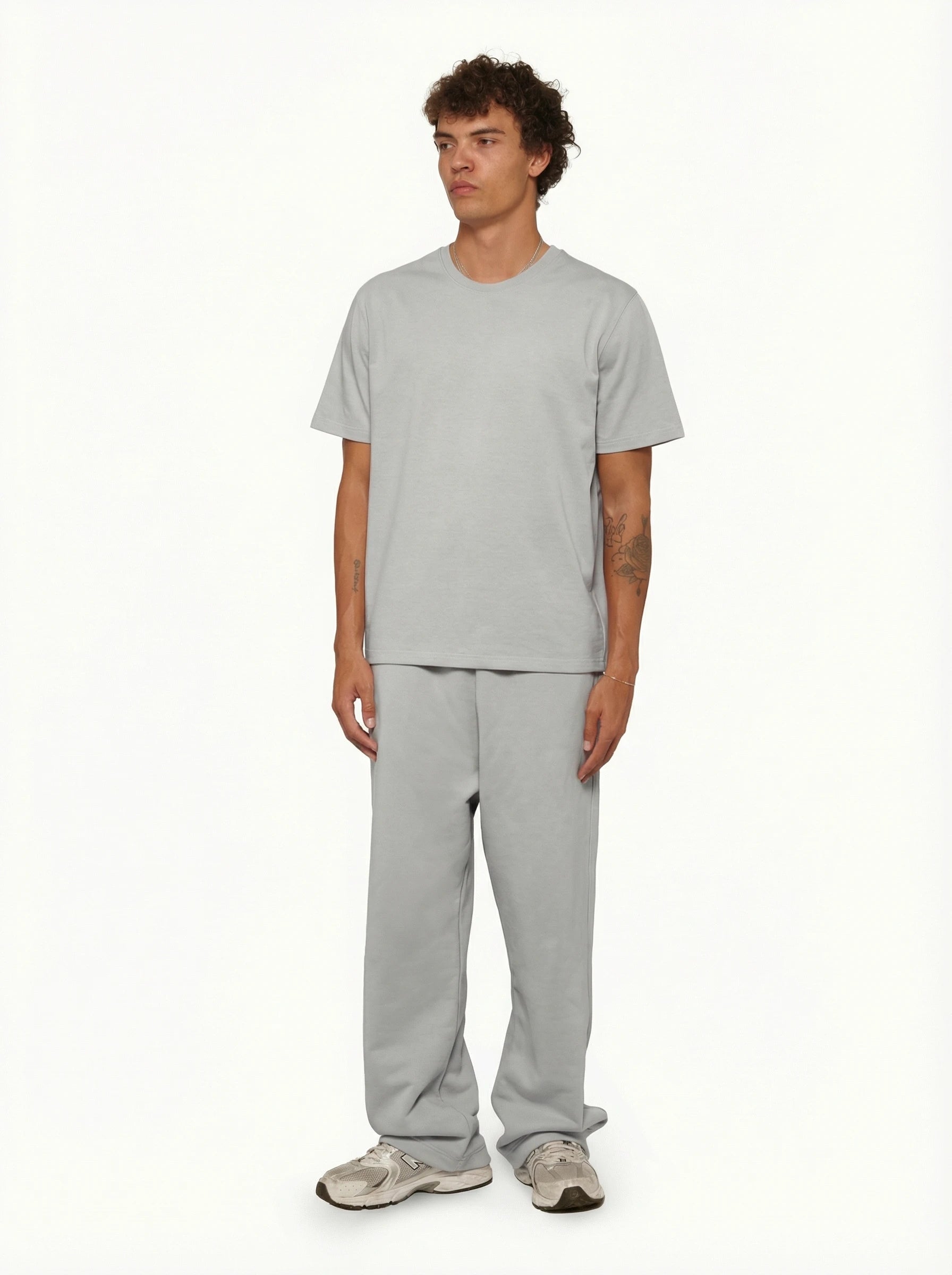 Essential T-Shirt 100% Cotton - Regular Fit