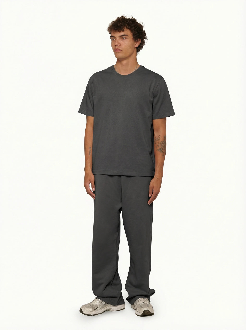 Essential T-Shirt 100% Cotton - Regular Fit