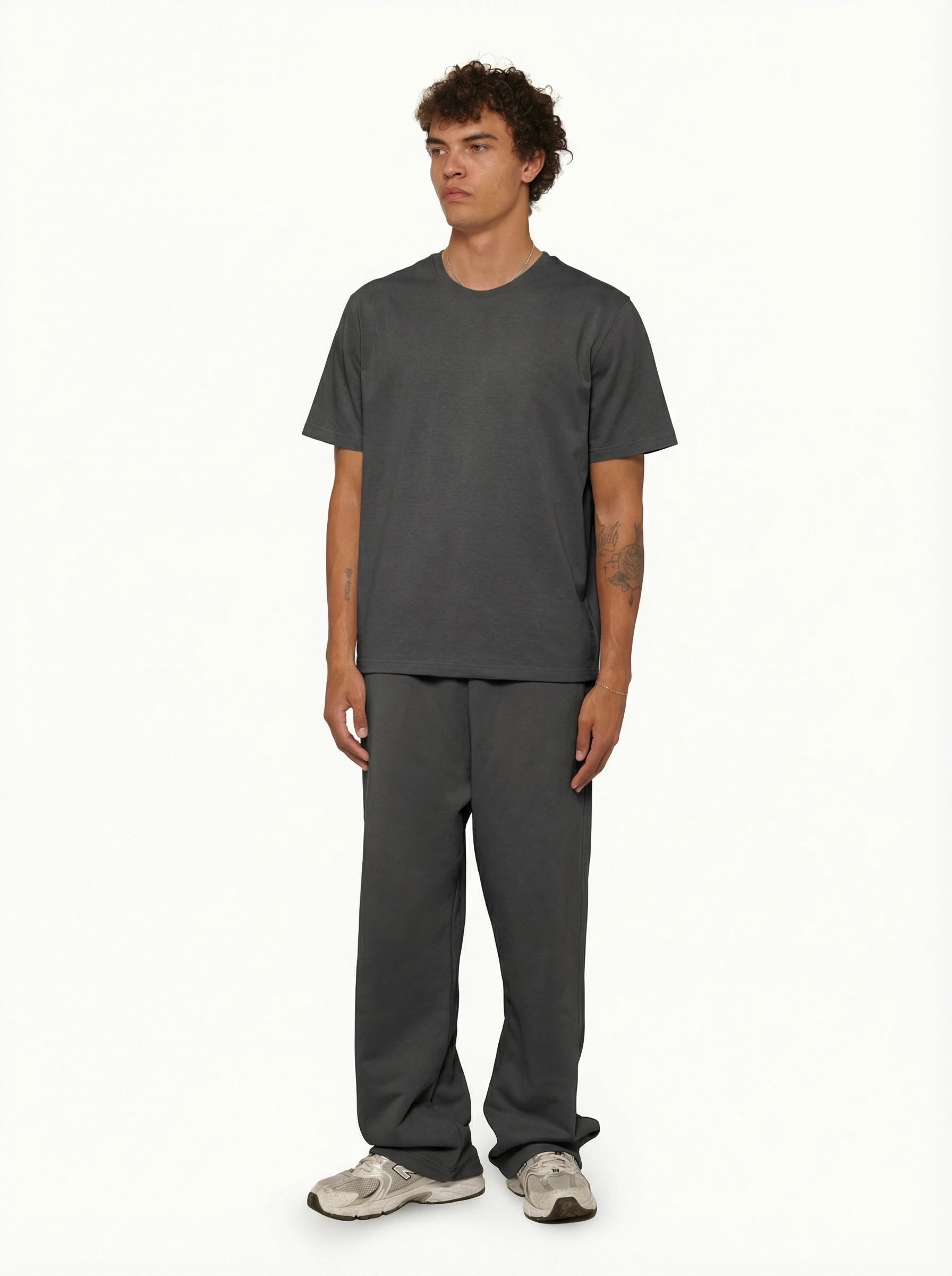 Essential T-Shirt 100% Cotton - Regular Fit