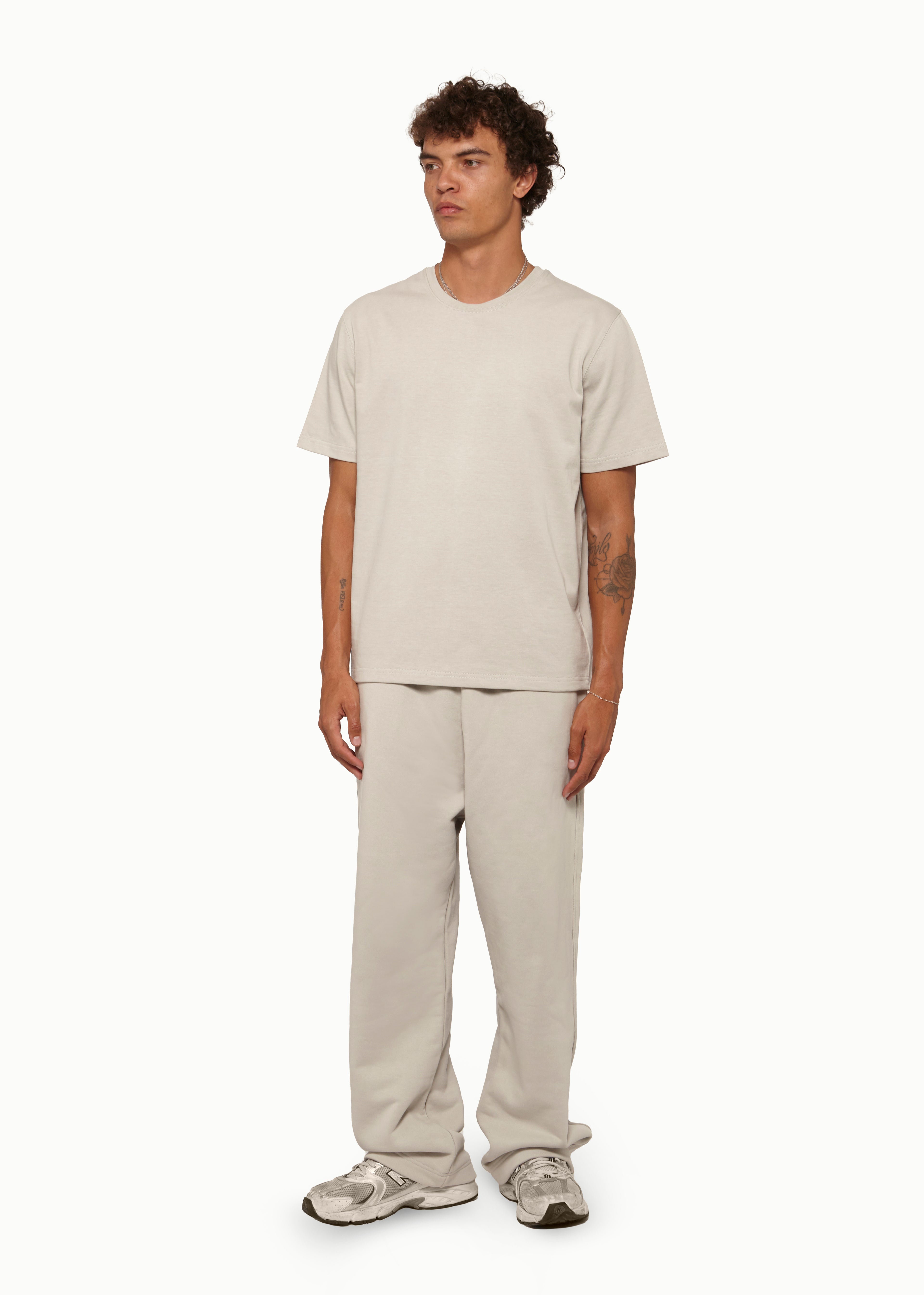 Essential T-Shirt 100% Cotton - Regular Fit