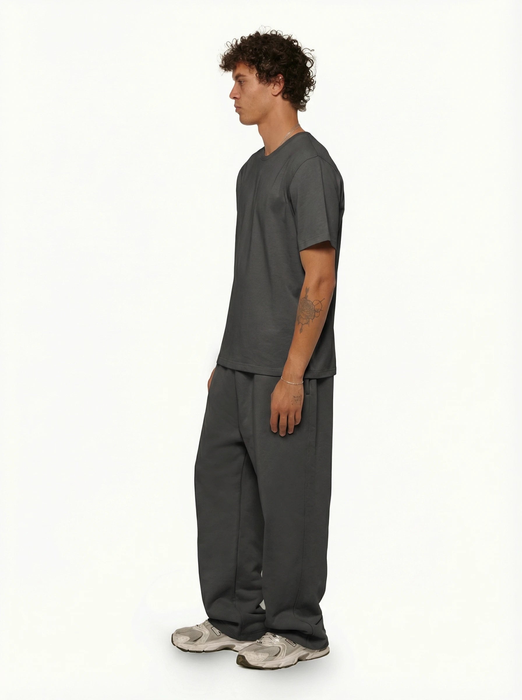 Essential T-Shirt 100% Cotton - Regular Fit