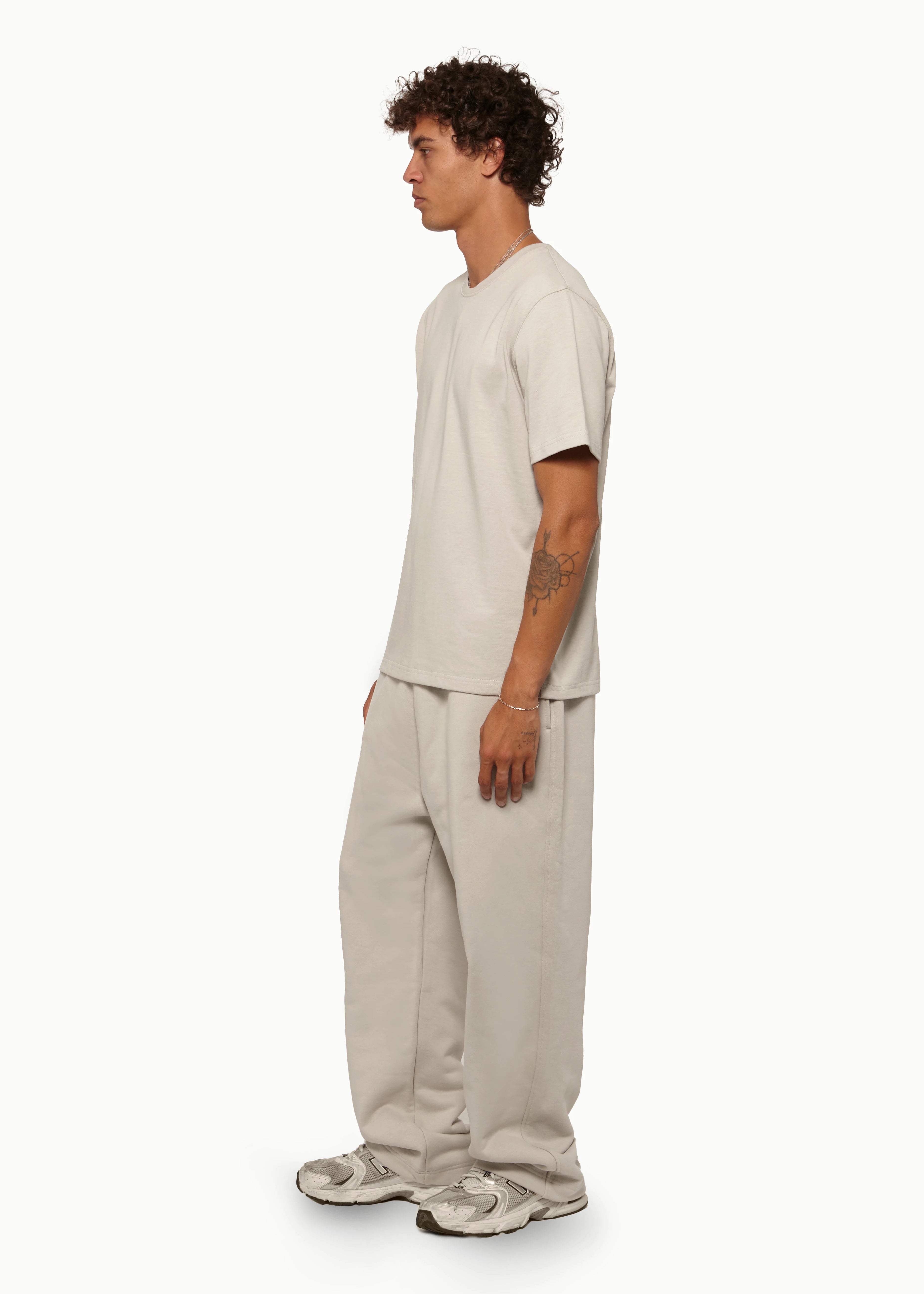 Essential T-Shirt 100% Cotton - Regular Fit