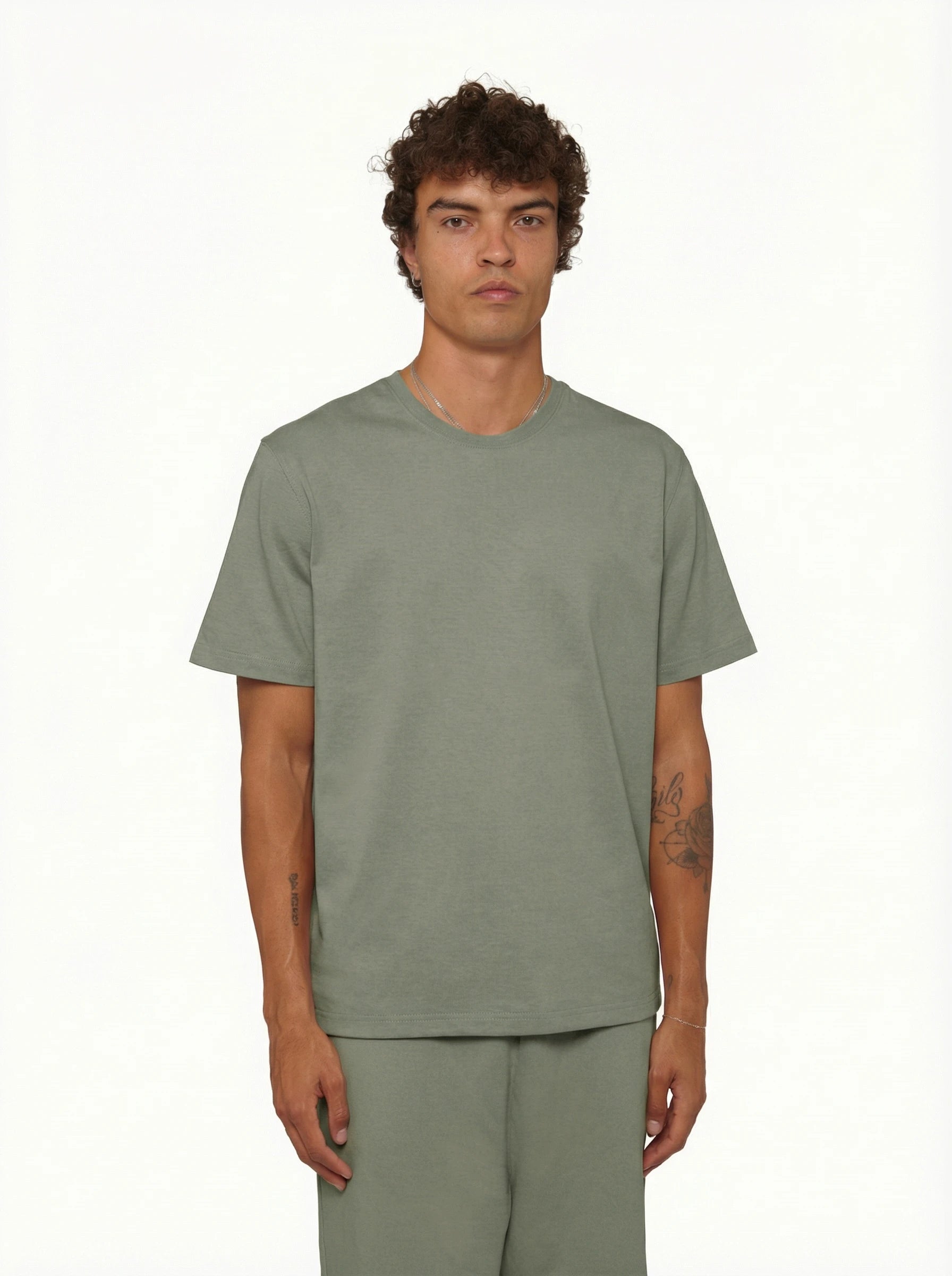 Essential T-Shirt 100% Cotton - Slim Fit