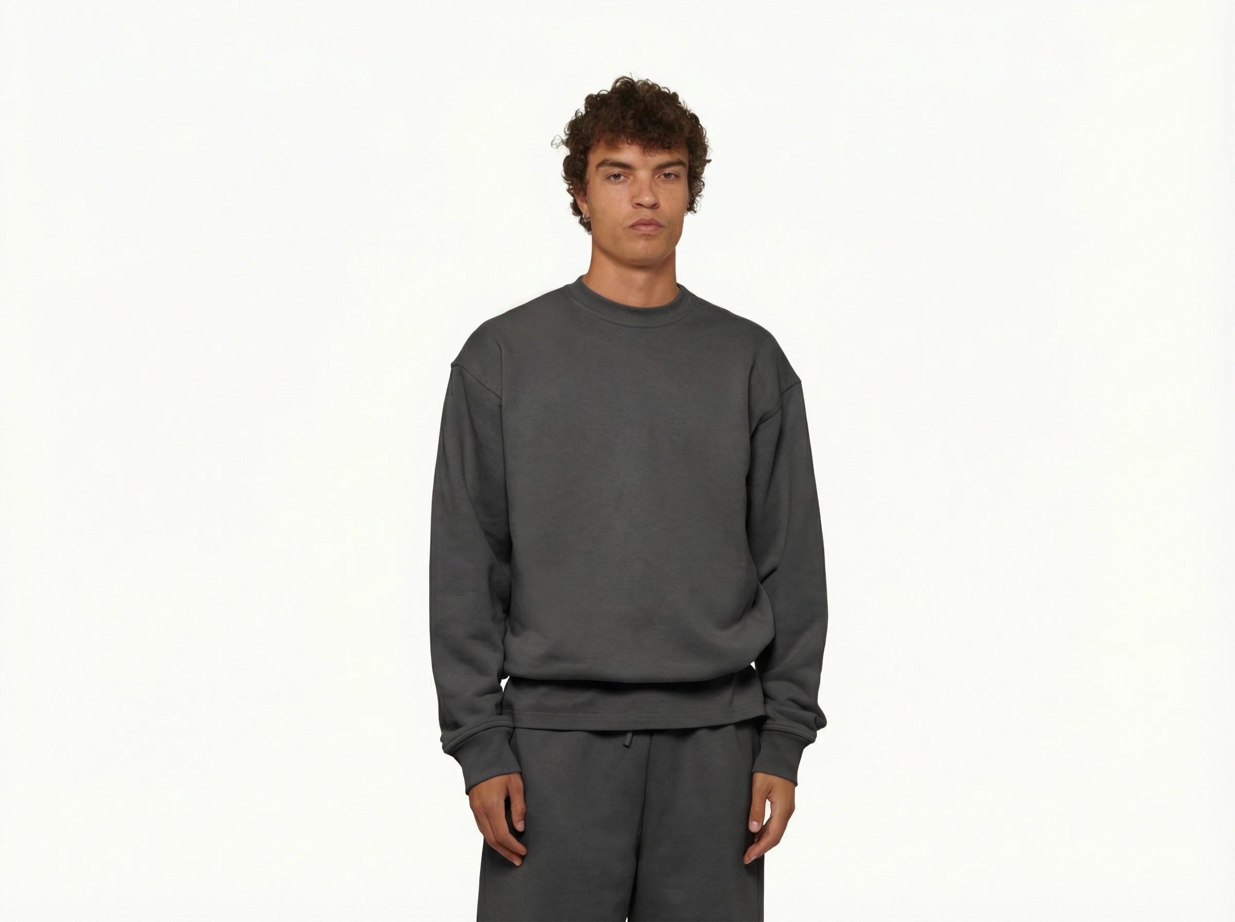 Essential Crewneck 100% Cotton