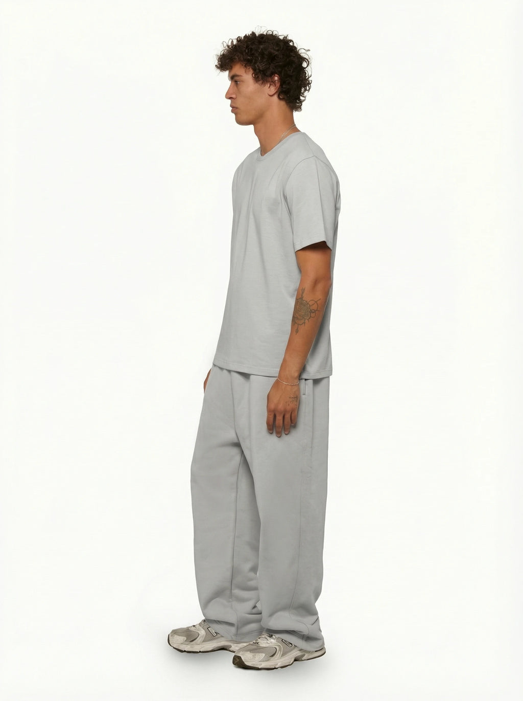 Essential T-Shirt 100% Cotton - Regular Fit