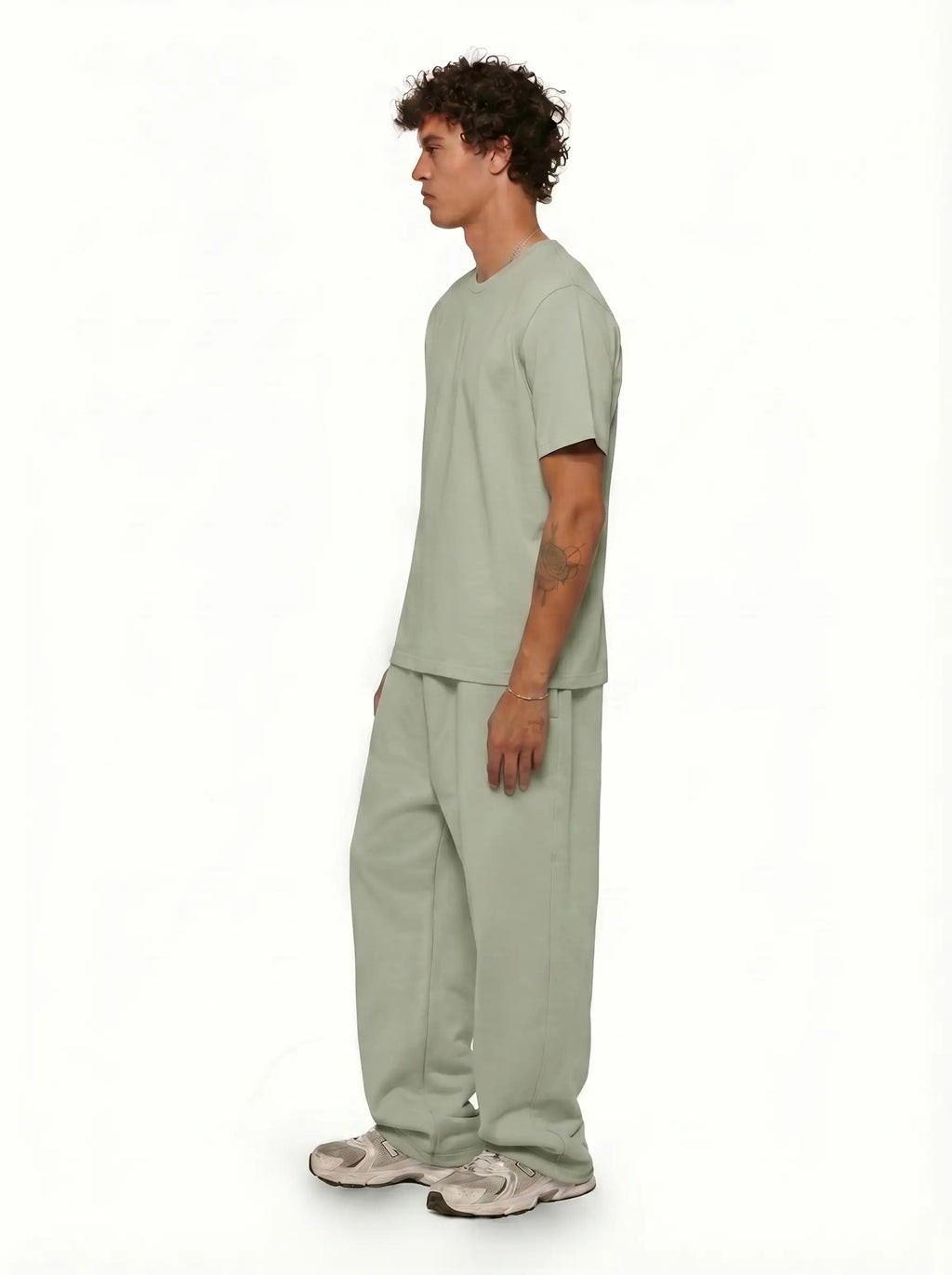 Essential T-Shirt 100% Cotton - Regular Fit