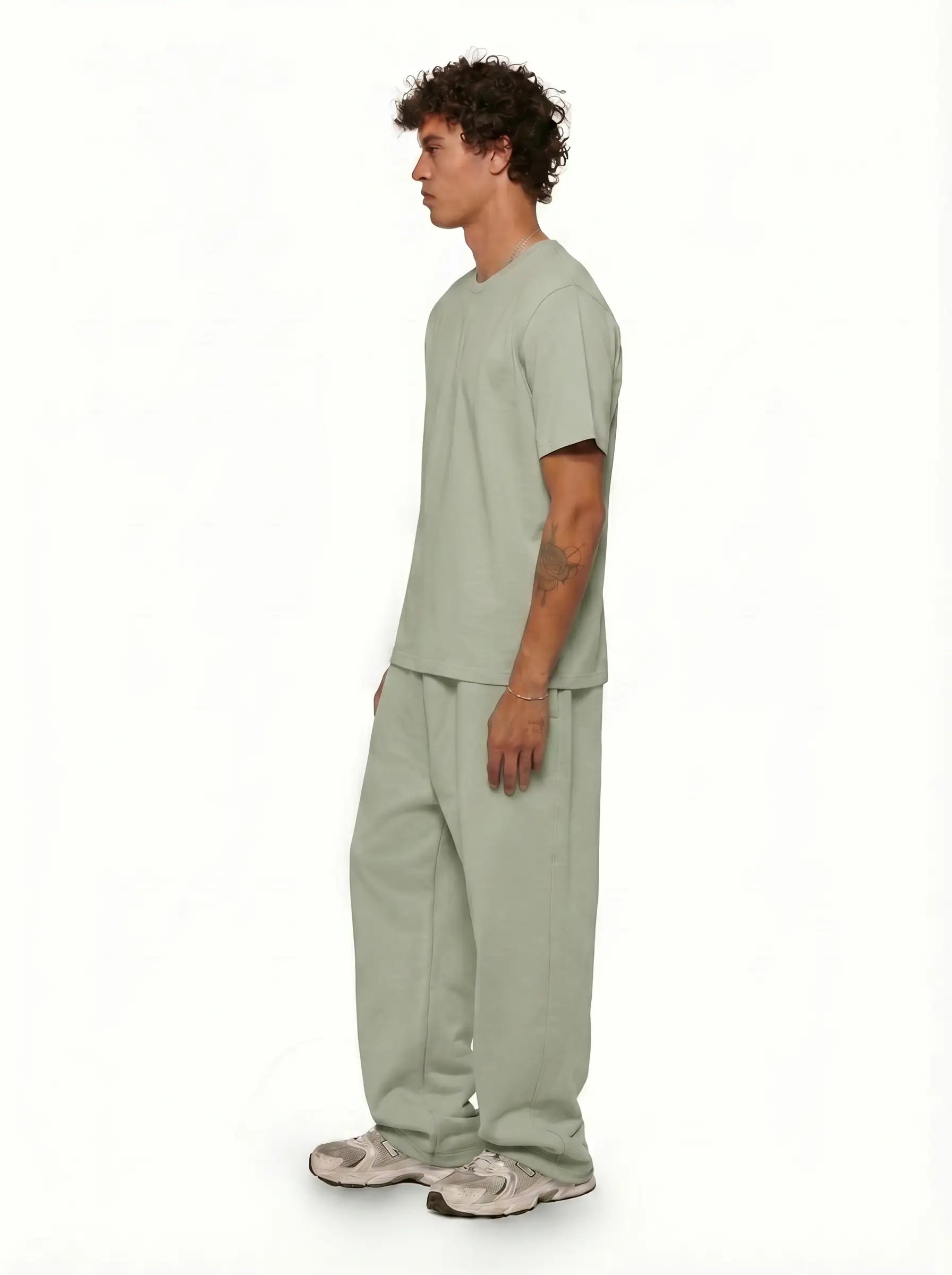 Essential T-Shirt 100% Cotton - Regular Fit